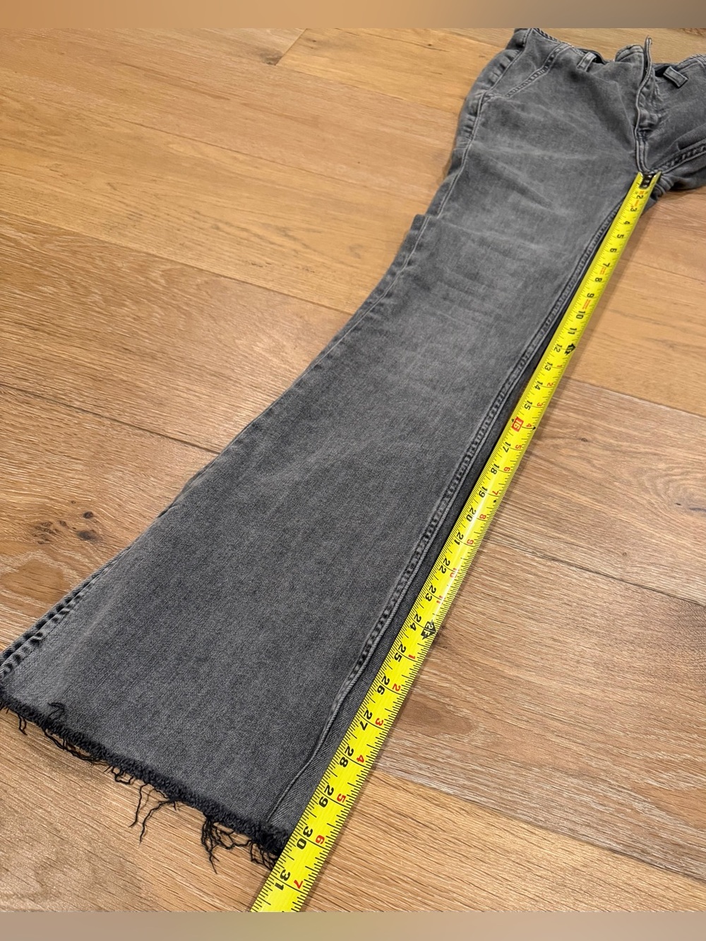 FREE PEOPLE We The Free Level Up Slit Slim Flare Jeans Size 27 Grey - Picture 9 of 12
